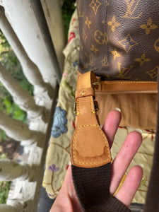 LOUIS VUITTON VTG Montsouris GM Backpack