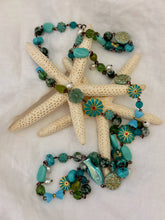Load image into Gallery viewer, Wave Necklace