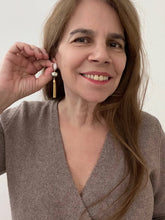Load image into Gallery viewer, Icelyn Earrings