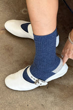 Load image into Gallery viewer, Wool Waffled Socks: Denim / Stone