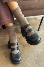 Load image into Gallery viewer, Wool Waffled Socks: Brown / Oatmeal