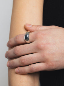 Forma Ring in Sterling Silver