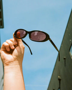 The Luv Buzz - Black Bio / Mauve