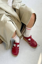 Load image into Gallery viewer, Boyfriend Socks: Clean White