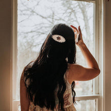 Load image into Gallery viewer, Tortoise Star Ponytail Barrette