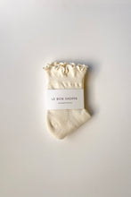 Load image into Gallery viewer, Ruffled Hugger Crew Socks: BLACK / BLACK