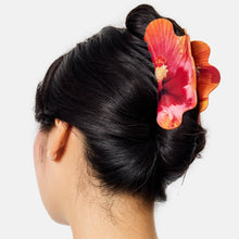 Load image into Gallery viewer, Nimbus Claw in Hibiscus