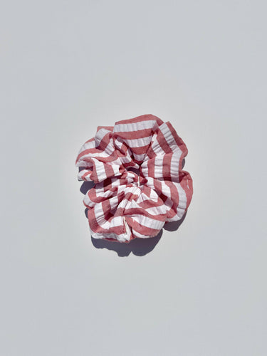 STRIPE BUBBLE SCRUNCHIES: RED BEAN