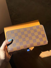 Load image into Gallery viewer, LOUIS VUITTON Clémence Wallet Damier Ebene
