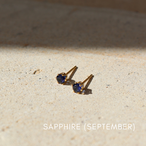 Saphire Studs : Sterling Silver