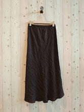 Load image into Gallery viewer, Bias-cut Linen Skirt: Espresso