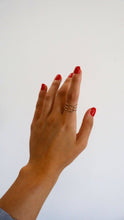 Load image into Gallery viewer, Aphrodite Ring - Silver