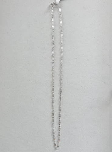 Sylvie Chain Necklace : 16