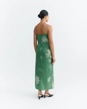 Load image into Gallery viewer, Sunniva Long Green Dress