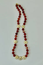 Load image into Gallery viewer, Marguerite Necklace