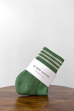 Load image into Gallery viewer, Girlfriend Socks: Avocado