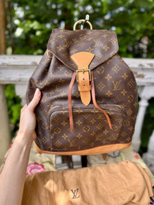 LOUIS VUITTON VTG Montsouris GM Backpack