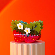 Load image into Gallery viewer, Strawberries and Flowers Hair Claw