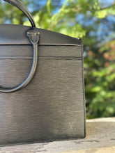 Load image into Gallery viewer, LOUIS VUITTON Epi Riviera Bag Black