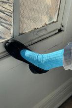 Load image into Gallery viewer, Her Socks: Blue Water