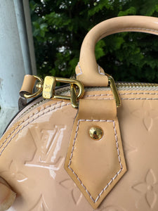 LOUIS VUITTON Vernis Alma BB