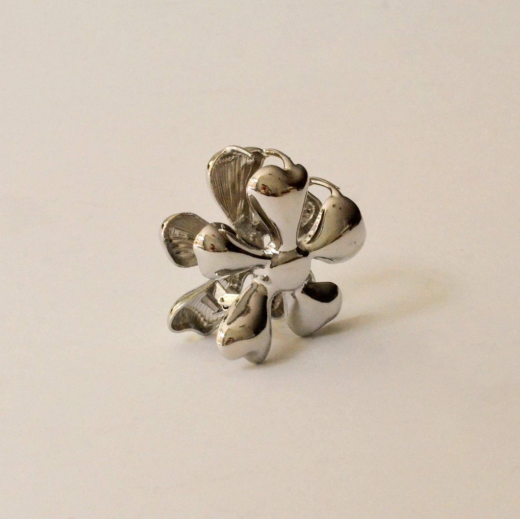 Flower Metal Hair Claw Clip | Silver