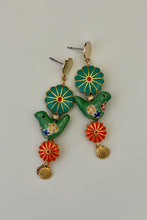 Load image into Gallery viewer, Byrdie Earrings