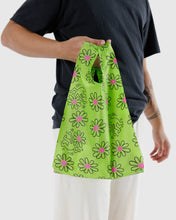 Load image into Gallery viewer, Baby Baggu - Keith Haring Flower