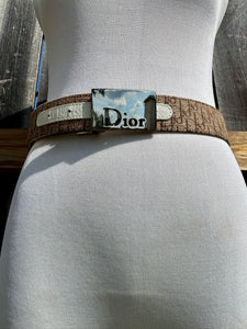 DIOR 00'a Logo + White Leather Reversible Belt