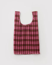 Load image into Gallery viewer, Pleated Baggu - Azalea Pink Tartan