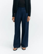 Load image into Gallery viewer, Navy Hemp Wide Leg Molly Pants