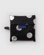 Load image into Gallery viewer, Standard Baggu - Silver Metallic Polka Dot