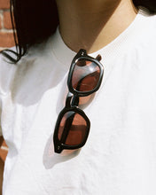 Load image into Gallery viewer, The No Wave - Licorice Bio