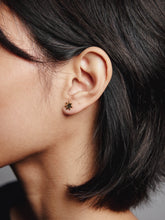 Load image into Gallery viewer, Sun Studs - Silver