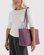 Load image into Gallery viewer, Medium Nylon Reversible Tote - Wild Plum Mix
