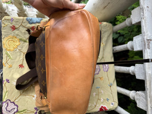 LOUIS VUITTON VTG Montsouris GM Backpack