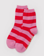 Load image into Gallery viewer, Crew Sock - Pink Stripe
