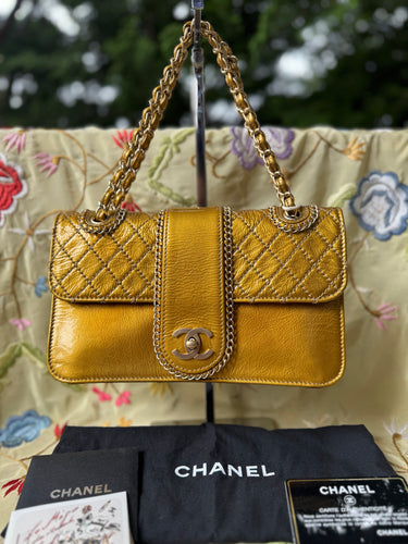 CHANEL VTG Patent Medium Madison Flap Bag in Gold
