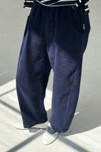 Load image into Gallery viewer, Corduroy Arc Pants - Navy