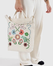 Load image into Gallery viewer, Zip Duck Bag - Embroidered Birds