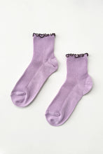 Load image into Gallery viewer, The Petite Ruffle Sock: Lilac / Brown