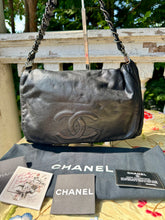 Load image into Gallery viewer, CHANEL Black Lambskin Hobo Bag