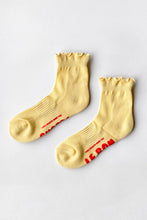 Load image into Gallery viewer, Ruffled Hugger Crew Socks: Banana Cream