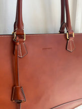 Load image into Gallery viewer, DOONEY &amp; BOURKE Secretarial Brief