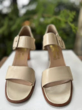 Load image into Gallery viewer, Ferragamo Cream Leather Sandal [7]