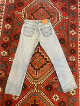 Load image into Gallery viewer, VTG Levi's Light Wash 501s [30x30]