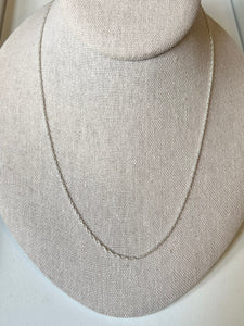 Gemma Chain : 18" / Sterling Silver