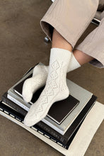 Load image into Gallery viewer, Cashmere Pointelle Socks: Cream