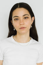 Load image into Gallery viewer, Avery Necklace - Pearl: 16&quot; / Sterling Silver