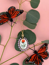 Load image into Gallery viewer, Tulip Necklace